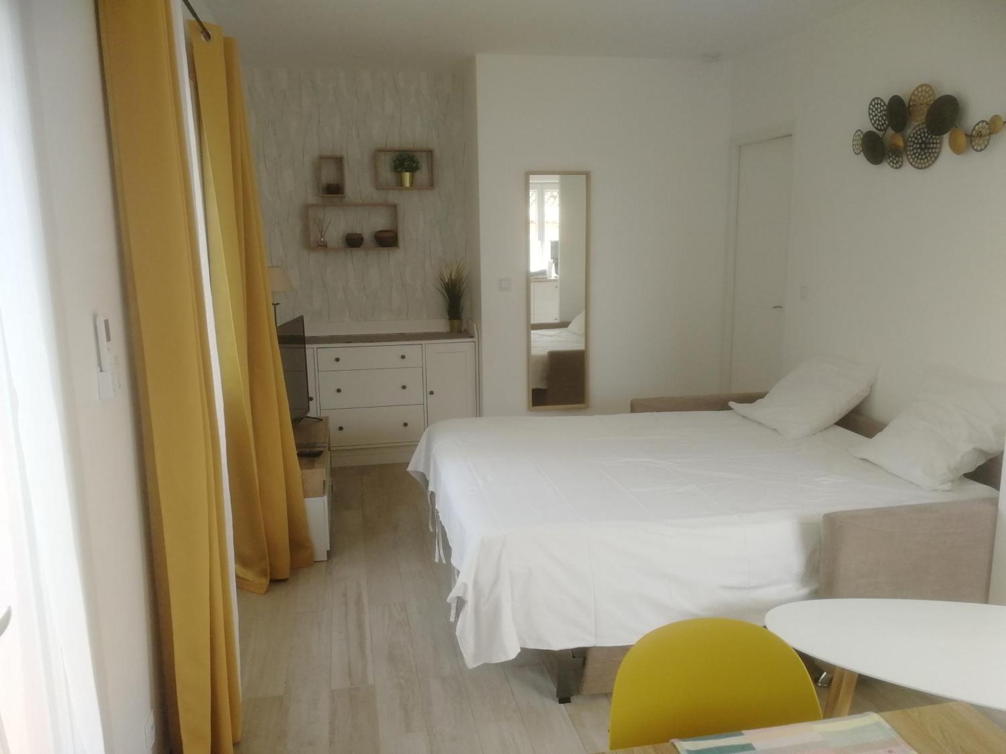 Le Beau Site By Beds83 Apartman Fréjus Kültér fotó